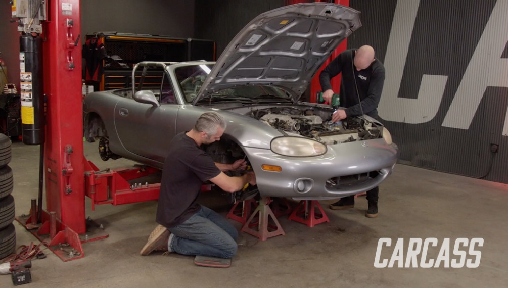 Swapping In A Performance Clutch On The Spec Miata Racecar - Part 3