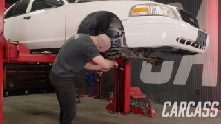 Crown Vic Cruiser Gets A Junkyard Axle For Its Spec Panther Transformation - Part 2
