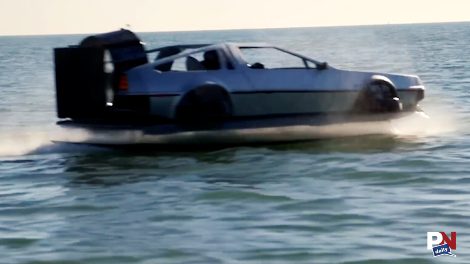 DeLorean Hovercraft, Ridesharing Rewards, Amateur Ice Stunt, Heroic Grandmother, Apple Co-Founder On Self-Driving Cars, 