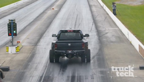 Dually Draggin' a Ram 3500 Cummins Turbo Diesel