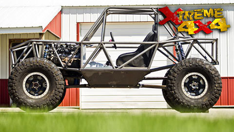 2-Car Garage Crawler Part 1 / Inside the Rock Crawler