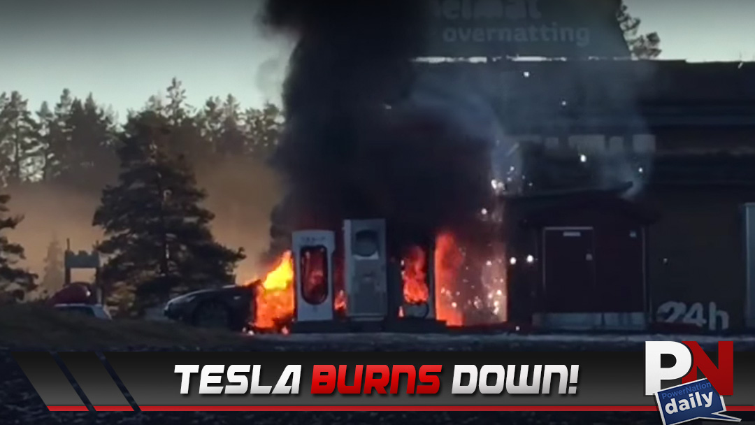 Lithium Battery Helps Cause Tesla To Burn To The Ground!