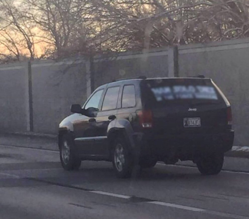 This Guy Spoils Star Wars For Every Car That Passes Him On The Highway