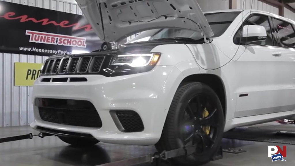 A Grand Cherokee Trackhawk That Puts Out Almost 1,000 HP!