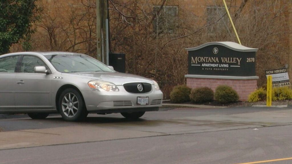 Apartment Complex Won’t Stop Towing Tenants’ Cars For Being “Unsightly”