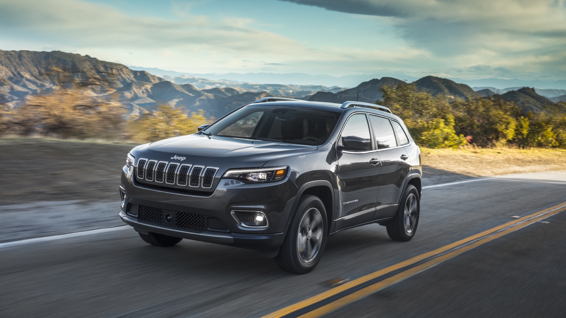 Модели гранд чероки. 2022 Jeep Cherokee Trailhawk. Jeep Cherokee 2019. Jeep Grand Cherokee 2021. 2021 Jeep Cherokee Trailhawk Elite.