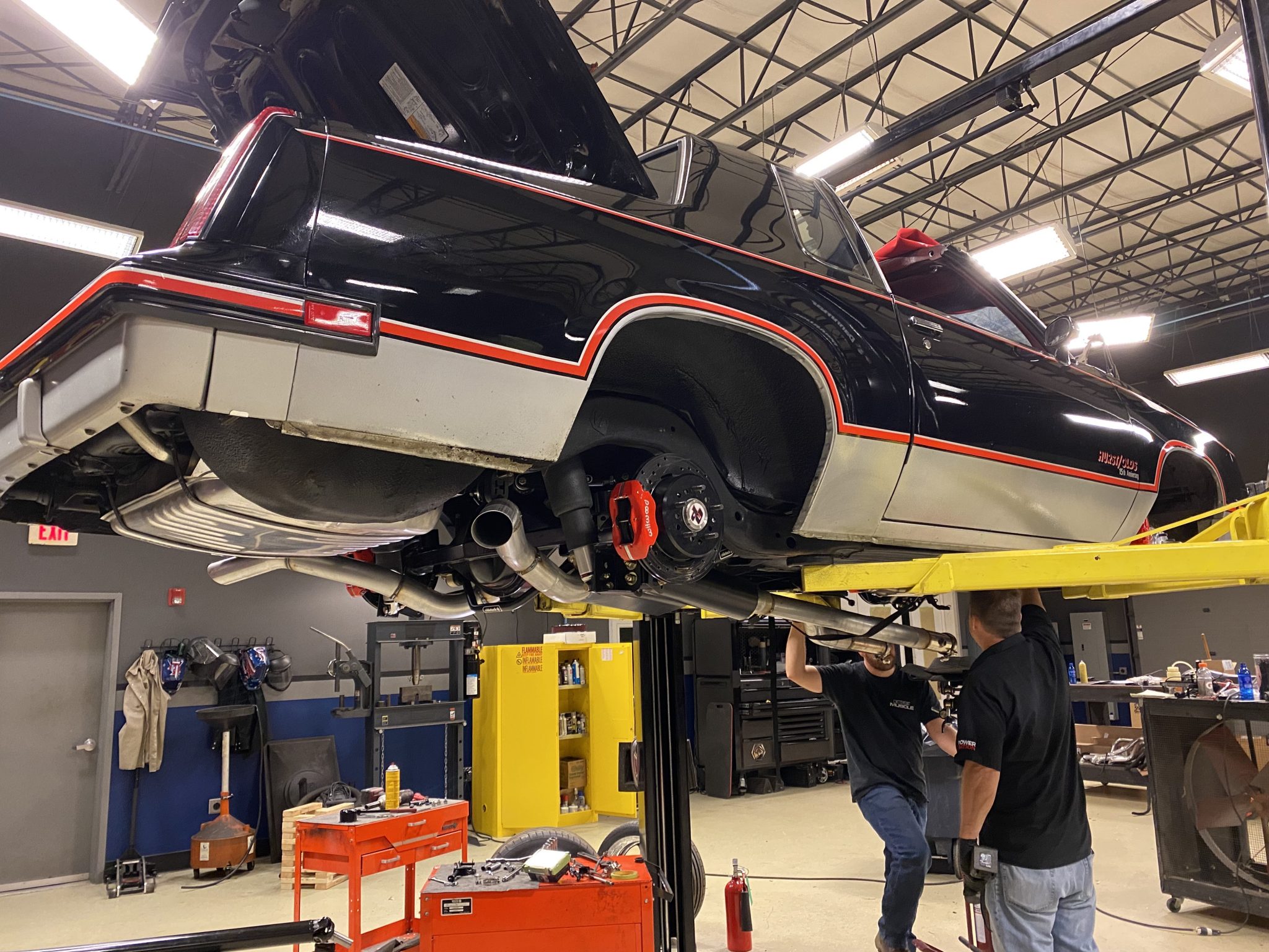 Lightning Rod Hurst Olds : Detroit Muscle