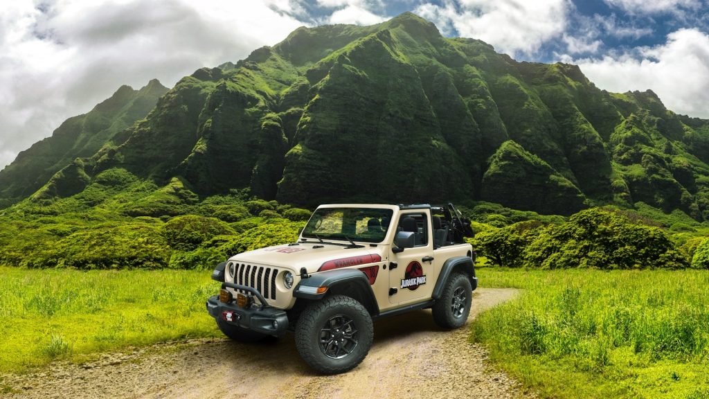Jeep® Graphic Studio Launches Jurassic Park Appearance Package to celebrate the 30th anniversary of the original 1993 film.