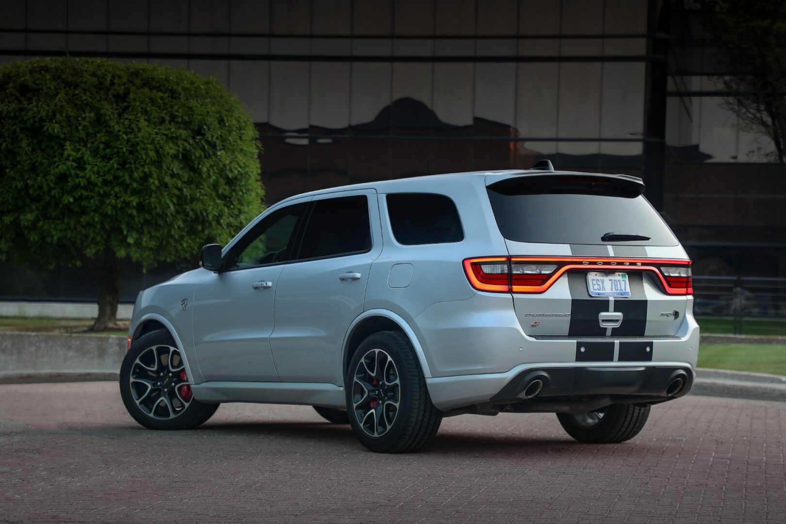 The 2024 Dodge Durango SRT Hellcat Will Still Be Powered By The HEMI V8 ...