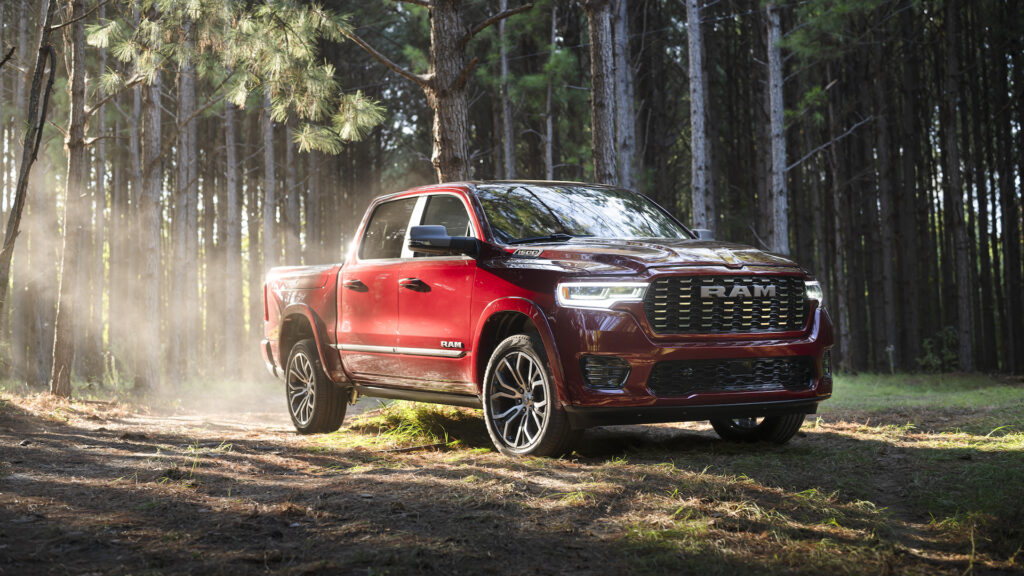 The 2025 RAM 1500 will retire the V8 in favor of the new Hurricane i6