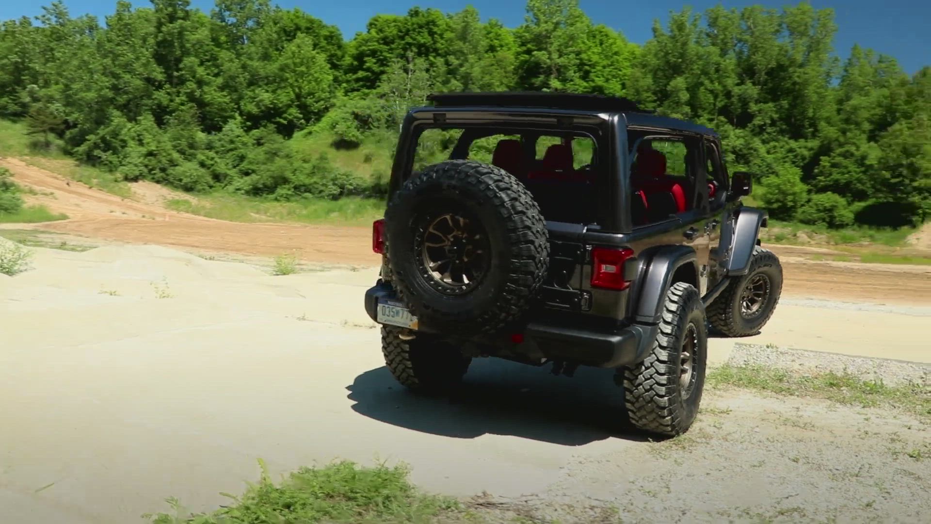Jeep Shows Off V8-Powered Wrangler Concept